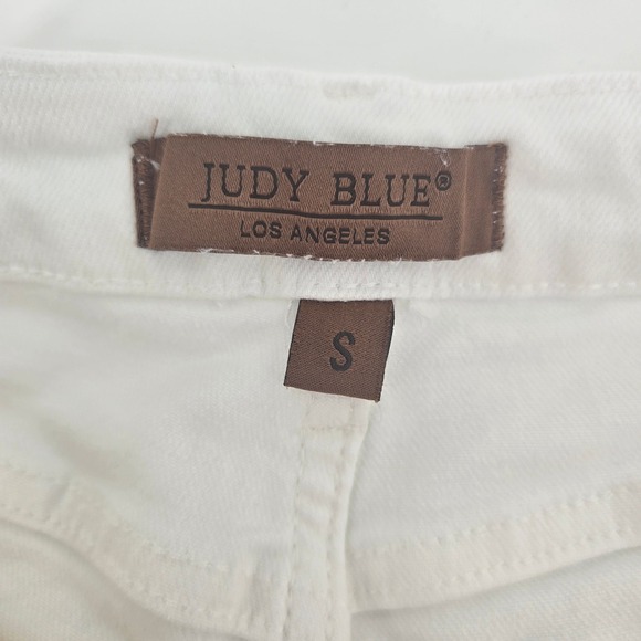Judy Blue White Distressed High Rise Denim Shorts Frayed Hem Size S - Picture 4 of 8
